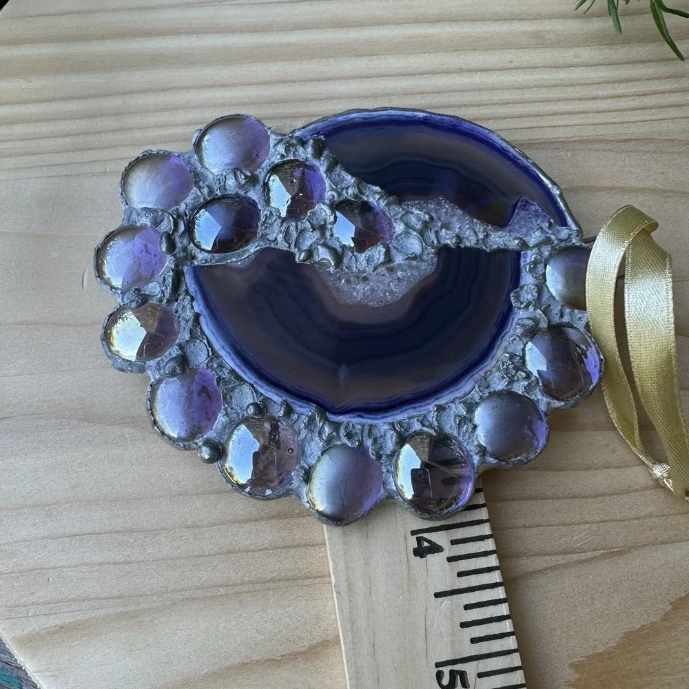 VTG Purple‎ Agate Slice Ornament 5x4 Inch Druzy Crystals Iridescent Glass Rare